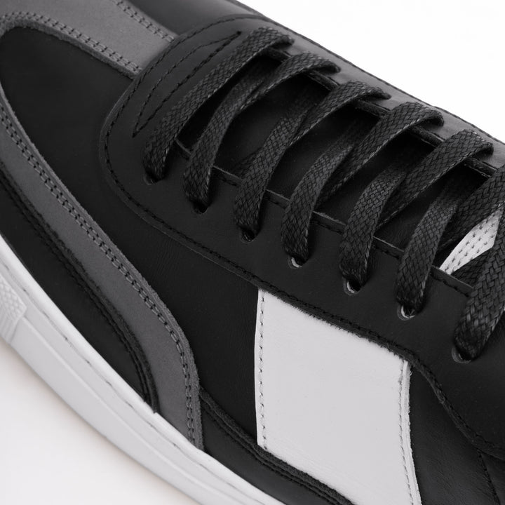 Gio Sneakers Black Leather